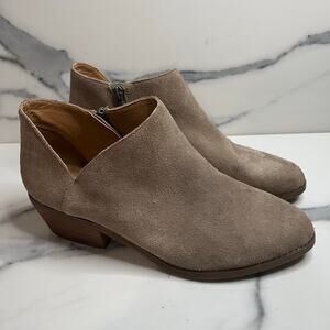 Lucky Brand | Women's Tan Suede Side Zip Block Heel Fenley Ankle Boots Sz 9